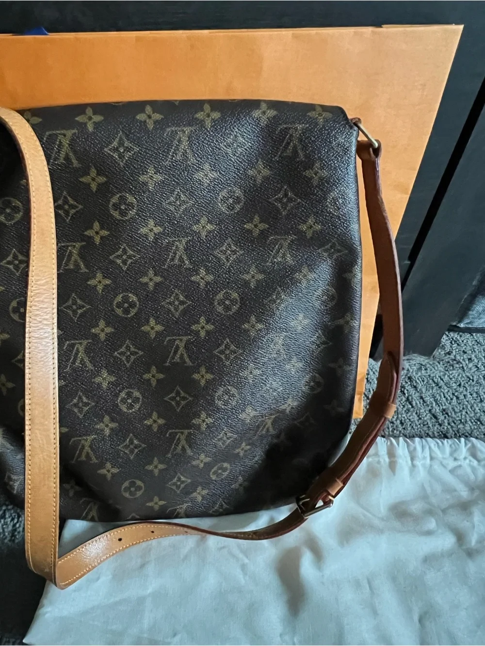 Louis Vuitton Monogram Messenger Bag new